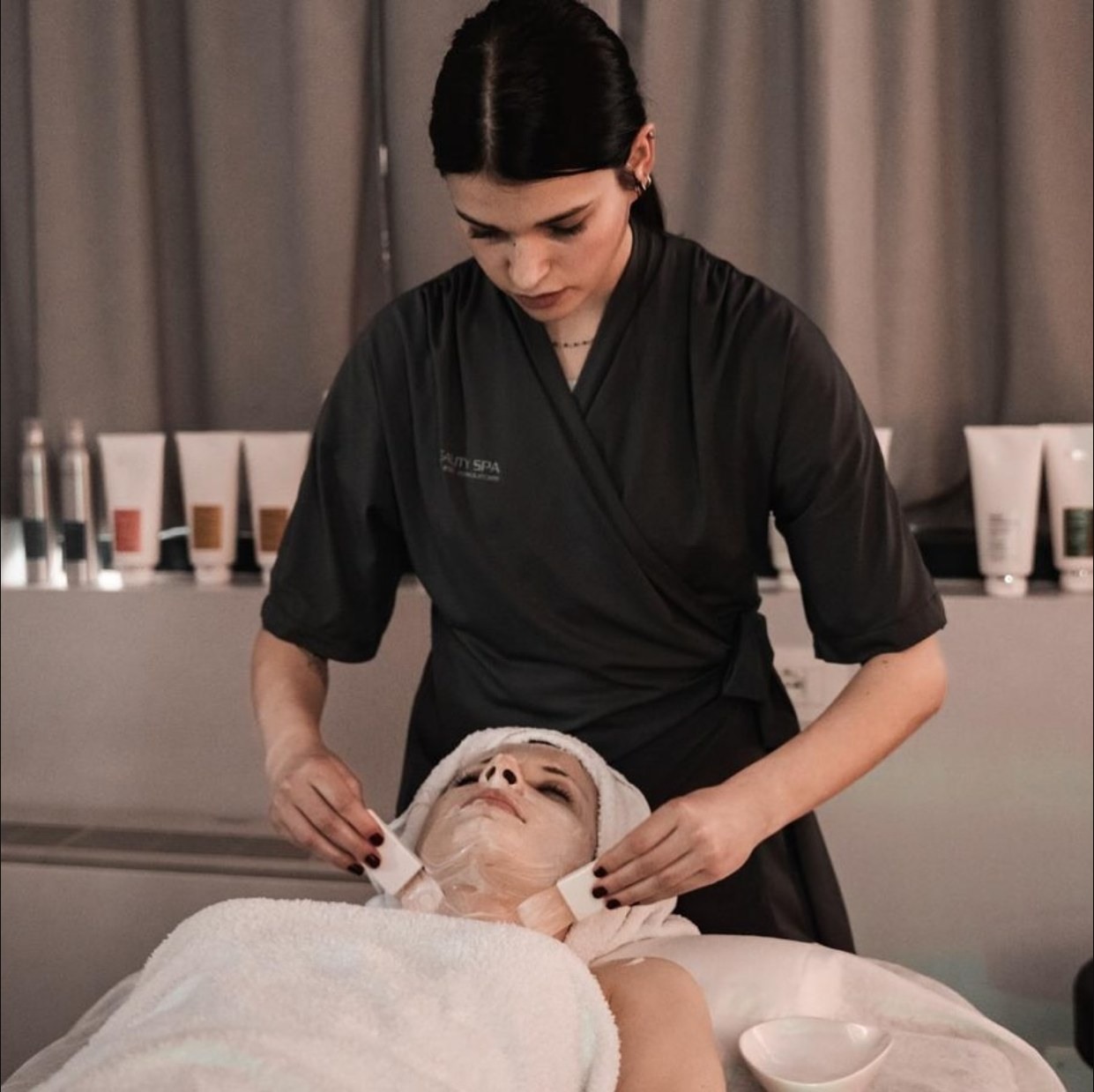 Estetiste di Estetica Kelly al lavoro